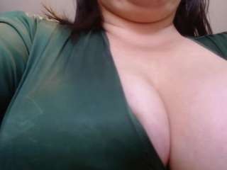 MirandaKlosh nude and sexy before cam for live chat