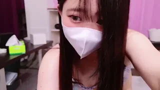OSUSHI-CHAN nude stripping on cam for live sex video chat