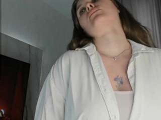 PrimroseGrindell nude and sexy before cam for live chat