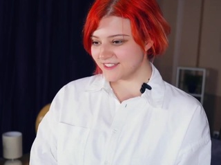 RexellaAlder nude and sexy before cam for live chat