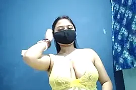 SassyWildCouple nude stripping on cam for live sex video chat