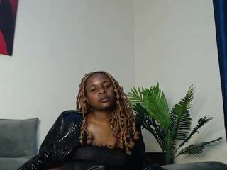 Sexy-caramel-goddess nude and sexy before cam for live chat