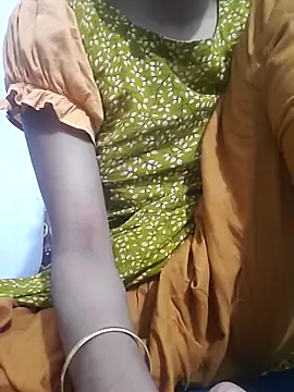 sexy-trisha1 nude stripping on cam for live sex video chat