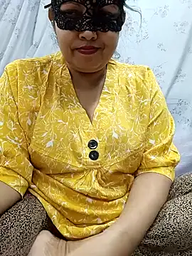SONIYA_THAKUR nude stripping on cam for live sex video chat