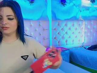 Vane-loppe nude and sexy before cam for live chat