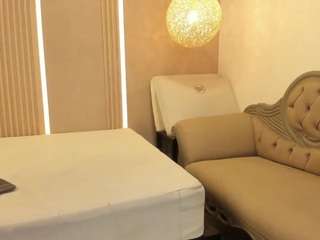 Victoria-Olsen nude and sexy before cam for live chat