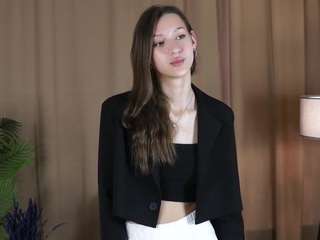 WildaCrosslin nude and sexy before cam for live chat