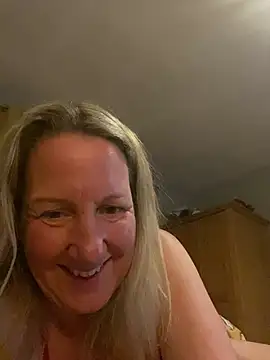 X-Victoria-X nude stripping on cam for live sex video chat