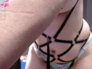 Xtheya-x nude and sexy before cam for live chat
