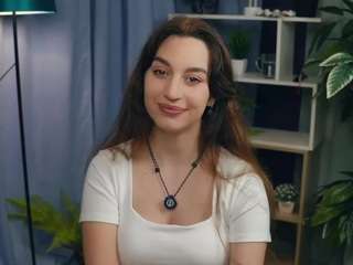 ArletteAldridgea nude and sexy before cam for live chat