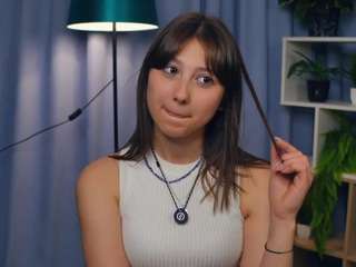 ArletteDaunt nude and sexy before cam for live chat