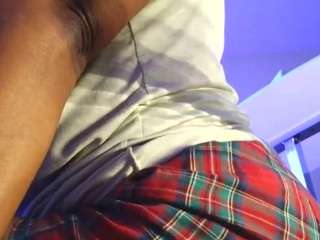 Crazy GILF nude and sexy before cam for live chat