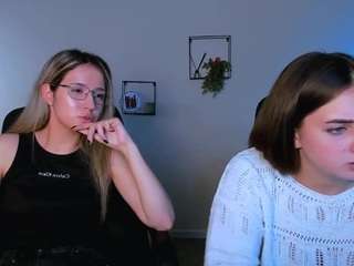 Crystal-monroe nude and sexy before cam for live chat