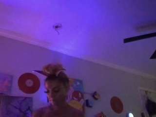 CumSoDUH #Ki2KUCHi nude and sexy before cam for live chat
