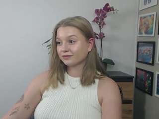 EricaLUST nude and sexy before cam for live chat