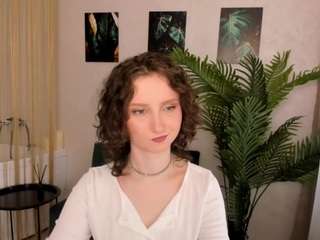 FlawlessLife nude and sexy before cam for live chat