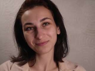 GwendolynCrago nude and sexy before cam for live chat