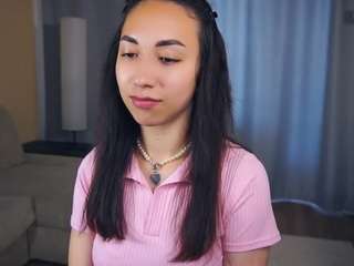 Jody nude and sexy before cam for live chat