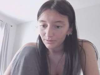 Justviolet3 nude and sexy before cam for live chat