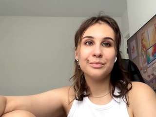 NeldaBiddy nude and sexy before cam for live chat