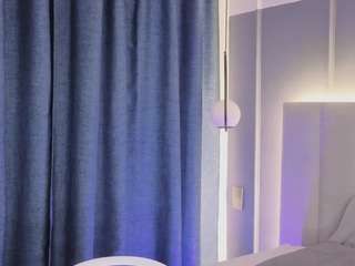 Nina-Squirt nude and sexy before cam for live chat