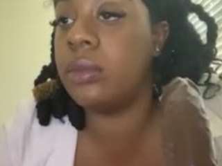 Prettycee01 nude and sexy before cam for live chat