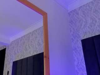 Sofi-paige nude and sexy before cam for live chat