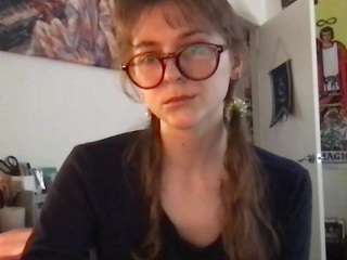 Violetrae33 nude and sexy before cam for live chat