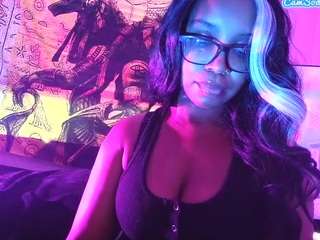 Voodoo Pussy nude and sexy before cam for live chat