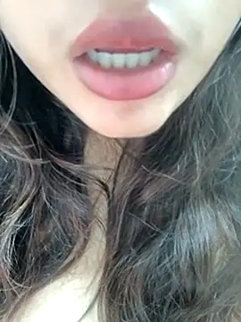 Cute_Riddhi nude stripping on cam for live sex video chat