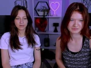 Dayana-swan nude and sexy before cam for live chat