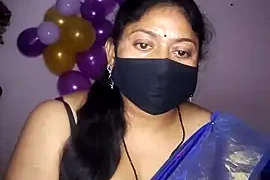 Telugu–Nadhini143 nude stripping on cam for live sex video chat