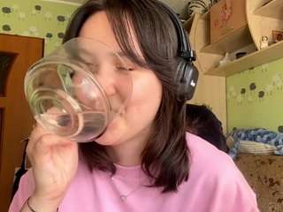 WandaEglin nude and sexy before cam for live chat