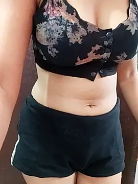 Your_Rubina nude stripping on cam for live sex video chat