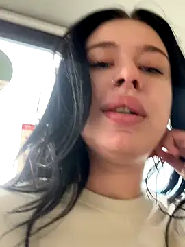 AlishaOfThorns nude stripping on cam for live sex video chat