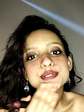 CanadianJas82 nude stripping on cam for live sex video chat