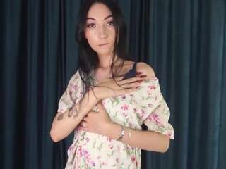 GennyPestone nude and sexy before cam for live chat