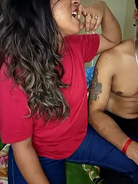 Hotbhabi305 nude stripping on cam for live sex video chat