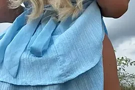 Marina- nude stripping on cam for live sex video chat