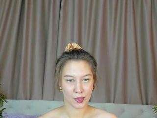 Melliwi nude and sexy before cam for live chat
