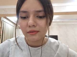 LeoneWolfgramm nude and sexy before cam for live chat
