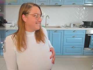 Milkykandy nude and sexy before cam for live chat
