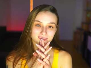 PollyRimi nude and sexy before cam for live chat