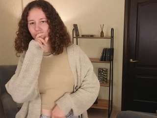 BrendaScott nude and sexy before cam for live chat