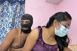 Lovlycouple1 nude stripping on cam for live sex video chat