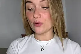 Goldi159 nude stripping on cam for live sex video chat