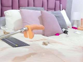 Martinarizzi nude and sexy before cam for live chat