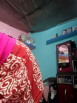 Hotty-rosni nude stripping on cam for live sex video chat