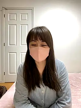 HONMONOHUUHU nude stripping on cam for live sex video chat