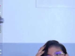Sweetgirland nude and sexy before cam for live chat